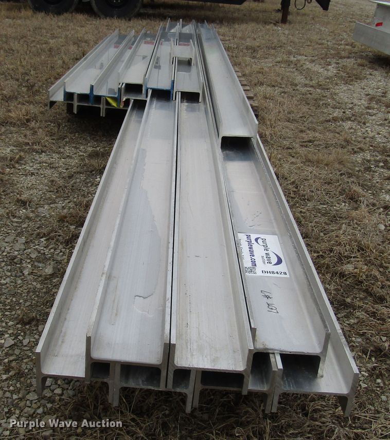 (17) aluminum Hbeams in Burlington, KS Item DH8428 sold Purple Wave