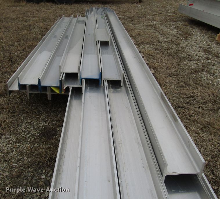 image for item DH8428 (17) aluminum H-beams