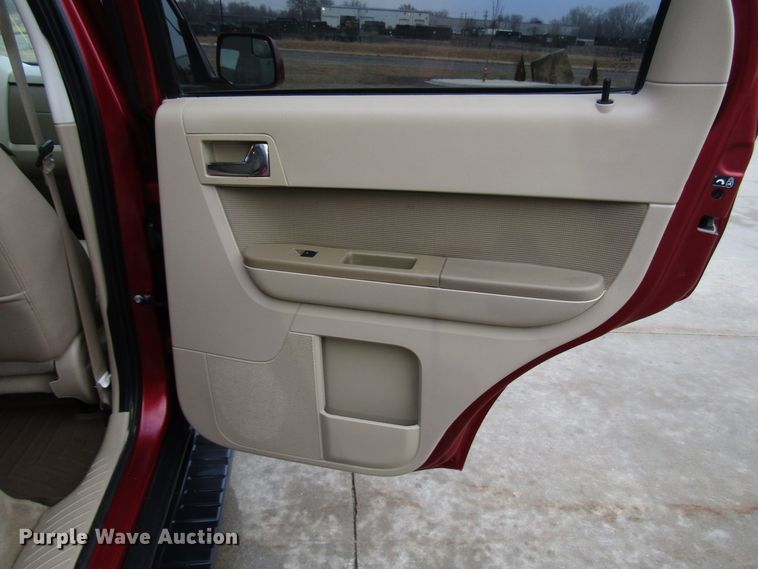 image for item DH8429 2012 Ford Escape Limited SUV