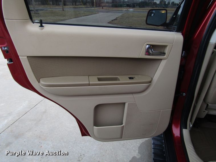 image for item DH8429 2012 Ford Escape Limited SUV