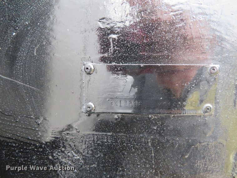 image for item DI2022 1993 Ford L8000 AeroMax flatbed truck