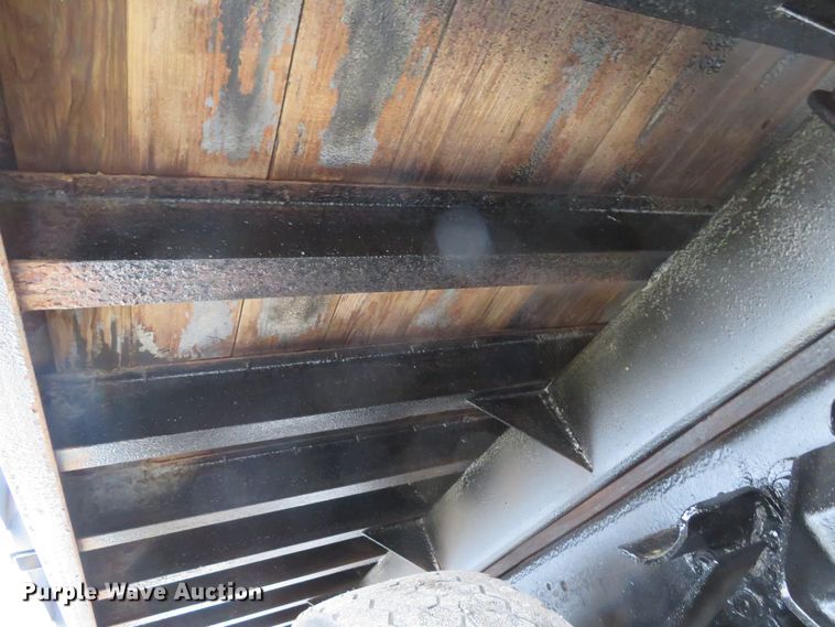 image for item DI2022 1993 Ford L8000 AeroMax flatbed truck