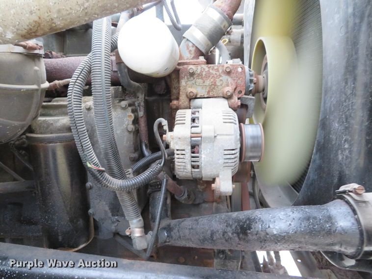 image for item DI2022 1993 Ford L8000 AeroMax flatbed truck