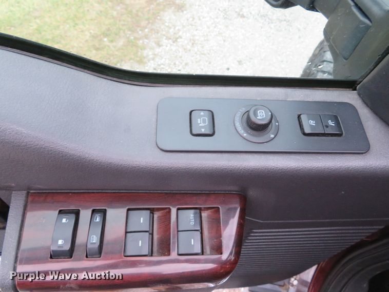 image for item DI2023 2009 Ford F250 Super Duty Lariat Crew Cab pickup truck