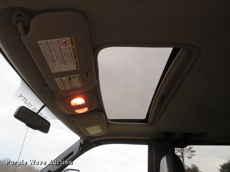 image for item DI2023 2009 Ford F250 Super Duty Lariat Crew Cab pickup truck