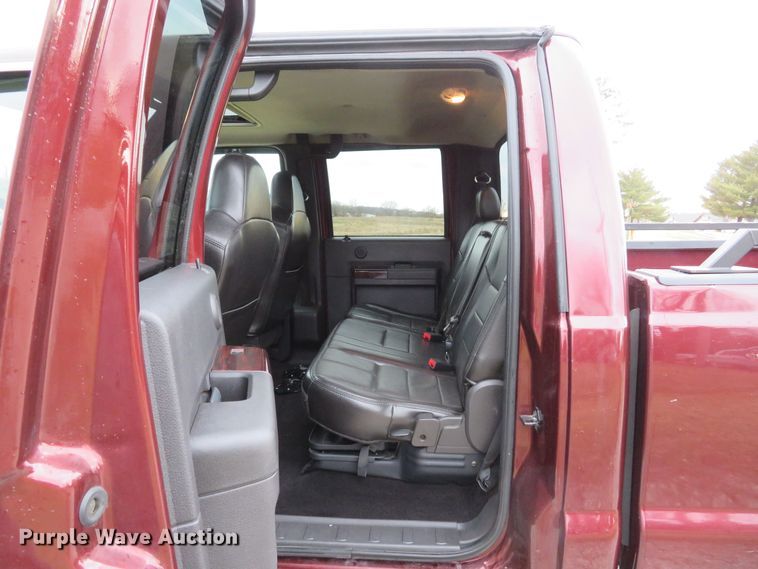 image for item DI2023 2009 Ford F250 Super Duty Lariat Crew Cab pickup truck