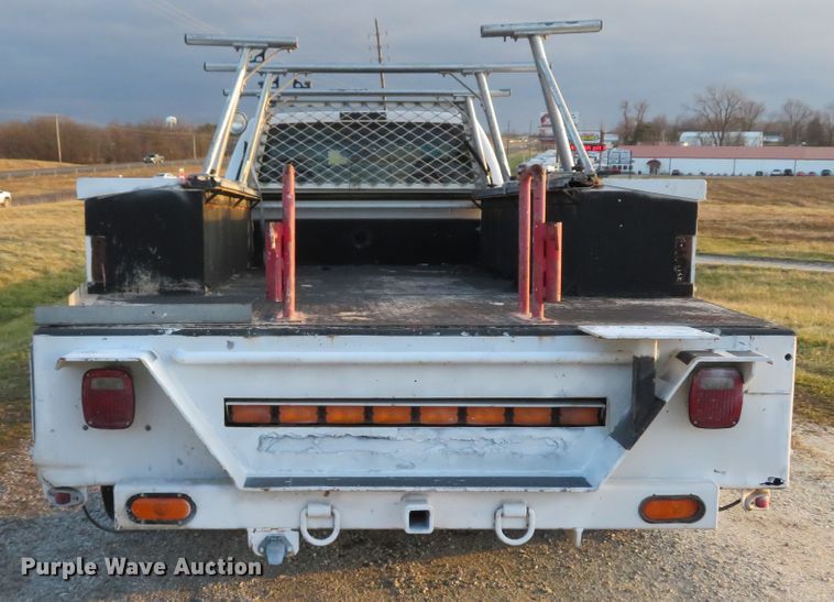 image for item DI2024 2005 Ford F550 Super Duty XL utility truck