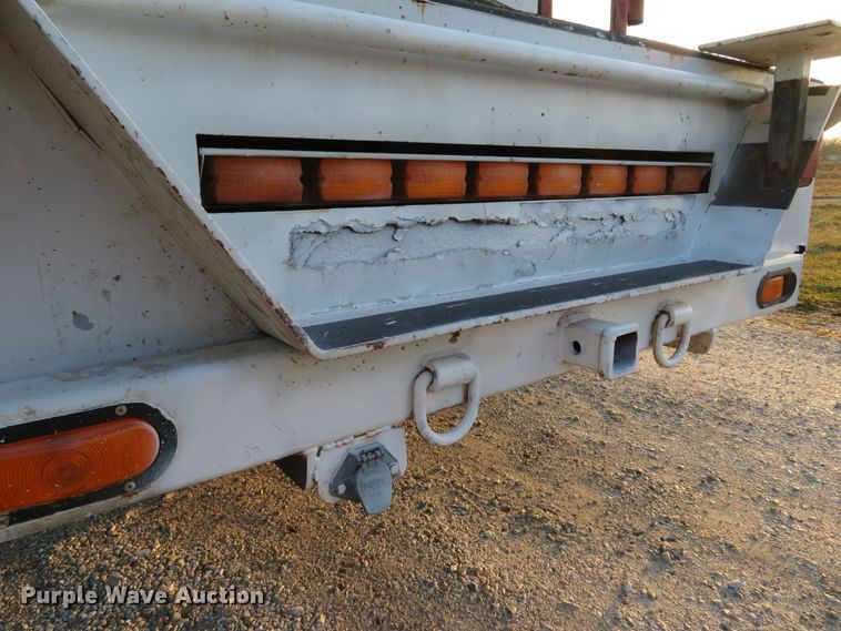 image for item DI2024 2005 Ford F550 Super Duty XL utility truck