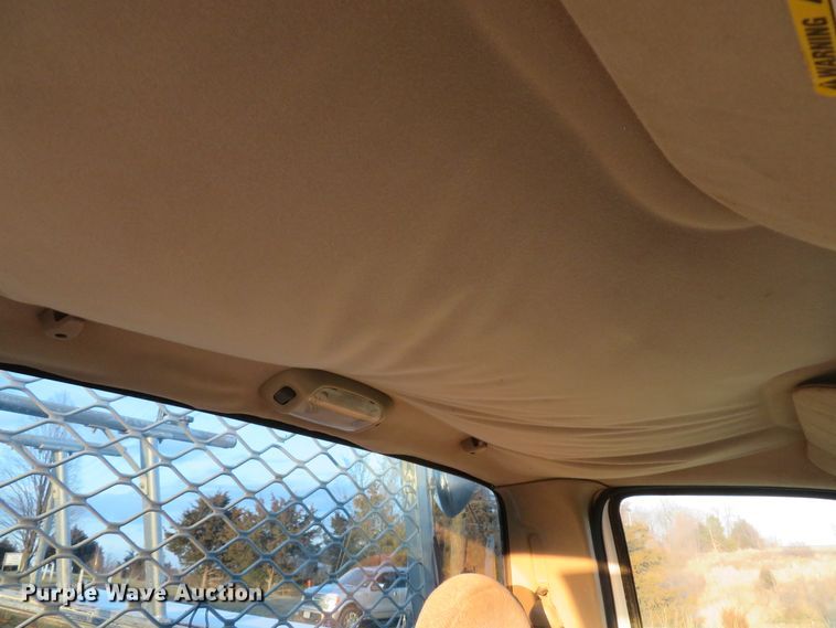 image for item DI2024 2005 Ford F550 Super Duty XL utility truck