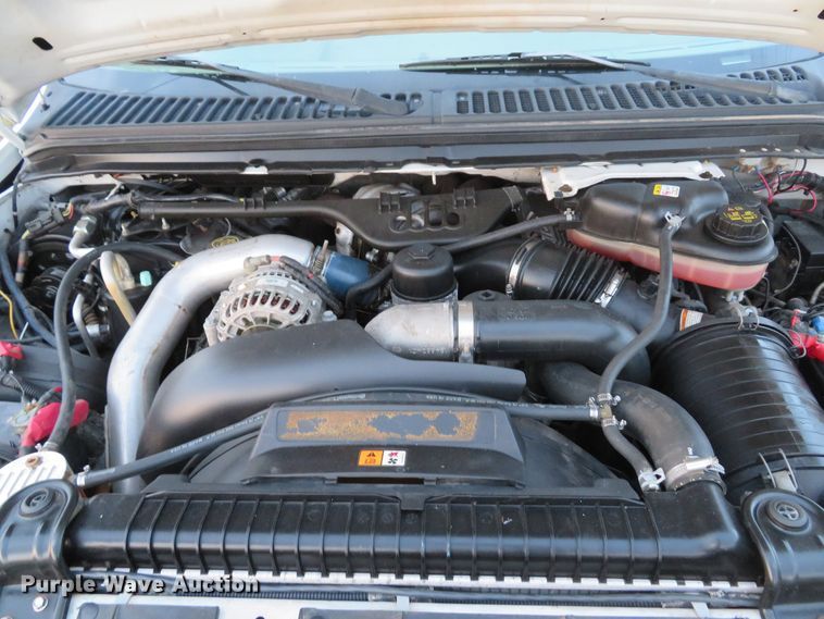 image for item DI2024 2005 Ford F550 Super Duty XL utility truck