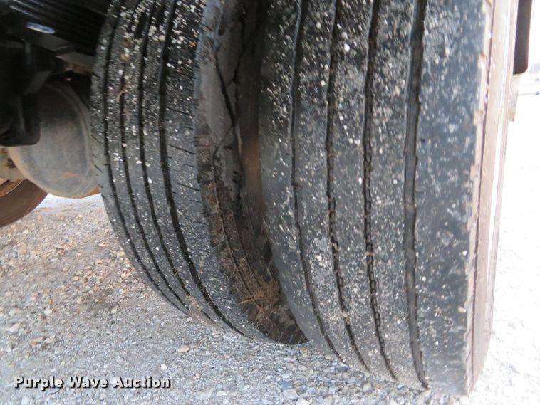 image for item DI2024 2005 Ford F550 Super Duty XL utility truck