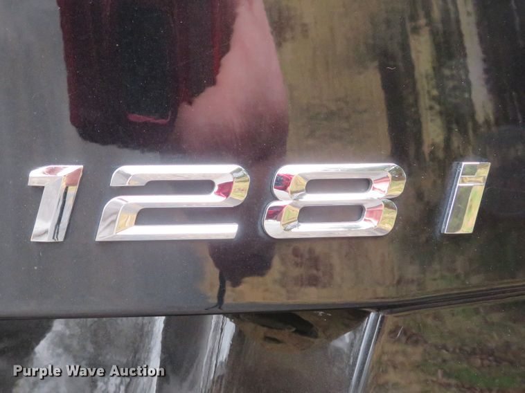 image for item DI2029 2008 BMW 128i convertible