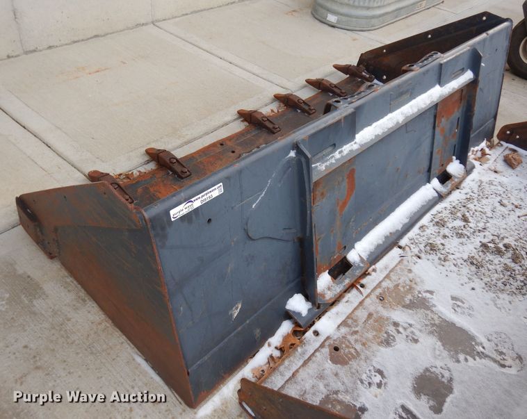 image for item DI9193 Bobcat 84"W skid steer bucket