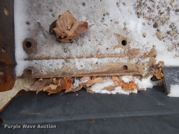 image for item DI9194 Bobcat 80"W low profile skid steer bucket