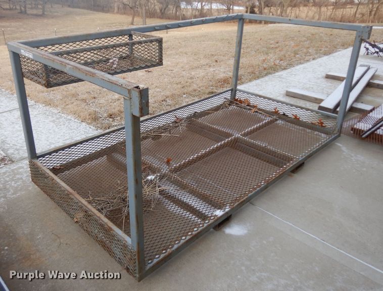 image for item DI9195 Forklift man basket