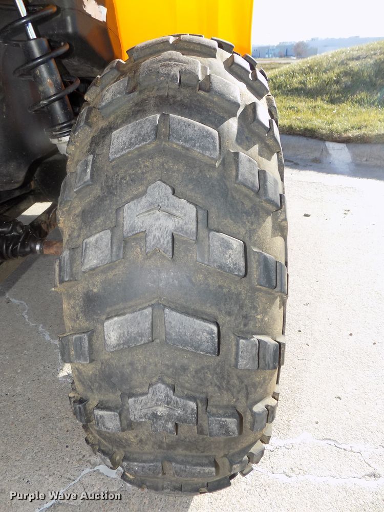 image for item DO9423 2017 Can-am Outlander 570 DPS ATV