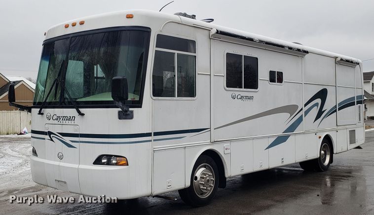 image for item EL9758 2002 Monaco Cayman RV