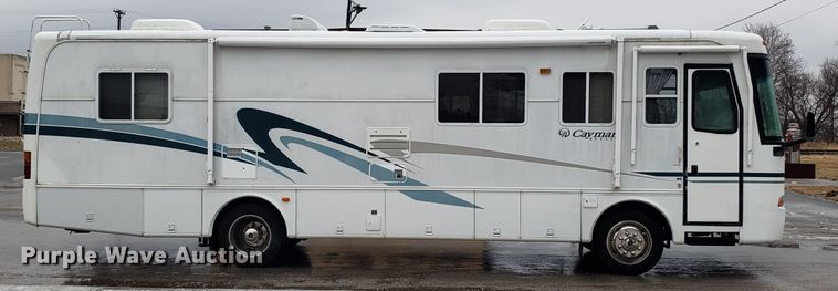 image for item EL9758 2002 Monaco Cayman RV