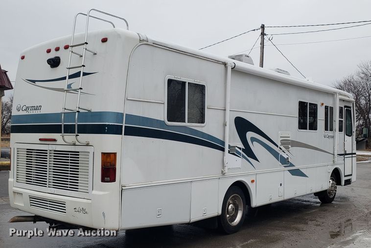 image for item EL9758 2002 Monaco Cayman RV