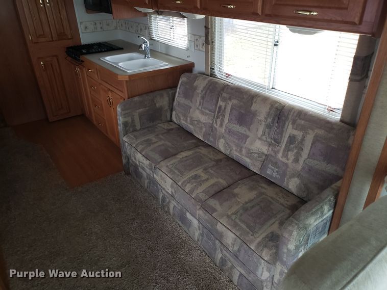 image for item EL9758 2002 Monaco Cayman RV