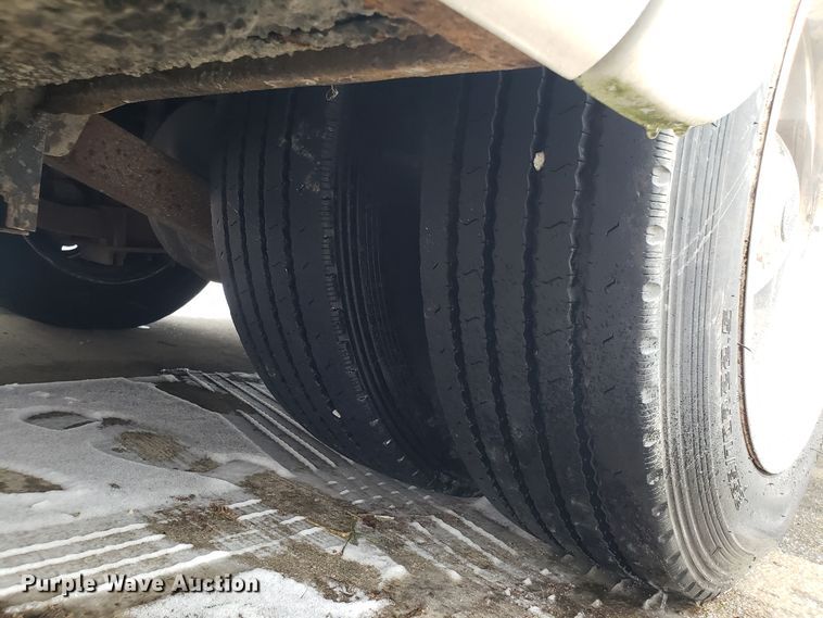 image for item EL9758 2002 Monaco Cayman RV