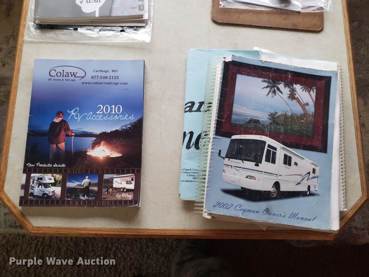 image for item EL9758 2002 Monaco Cayman RV