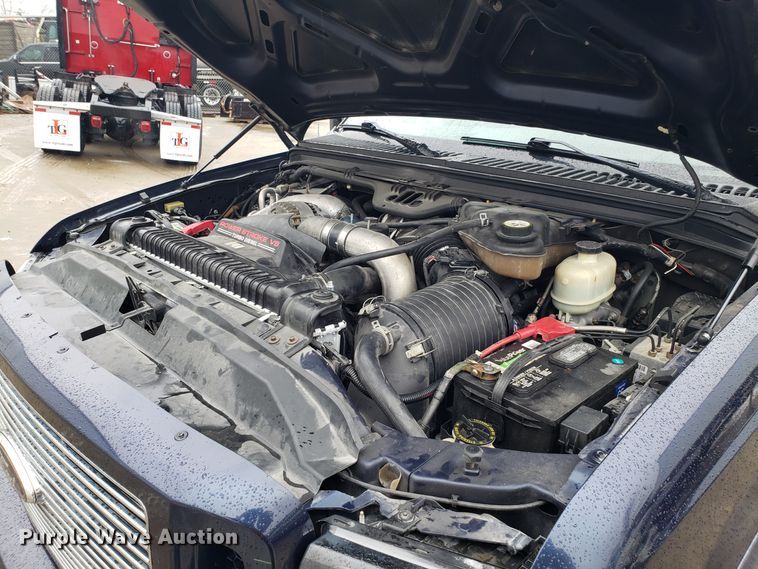 image for item EL9759 2005 Ford F350 Super Duty Harley Davidson Crew Cab pickup truck