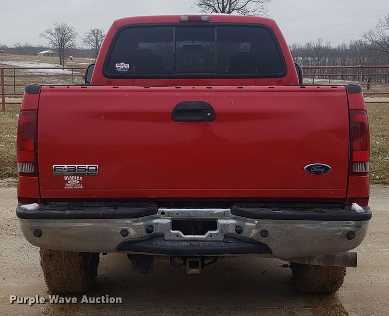 image for item EL9766 2006 Ford F350 Super Duty Crew Cab pickup truck