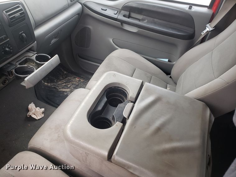 image for item EL9766 2006 Ford F350 Super Duty Crew Cab pickup truck