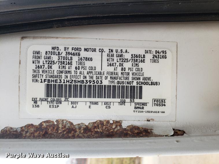 image for item EL9772 1995 Ford Club Wagon van