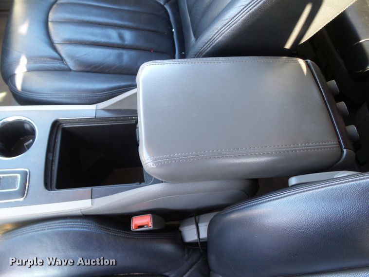 image for item EM9900 2011 Chevrolet Traverse SUV