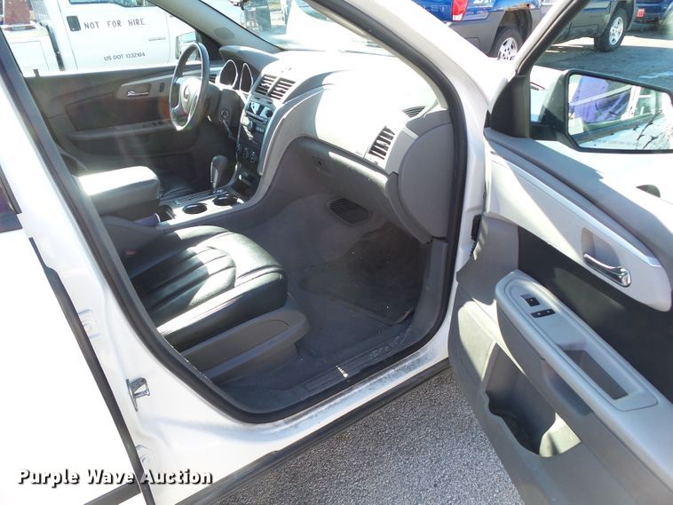 image for item EM9900 2011 Chevrolet Traverse SUV