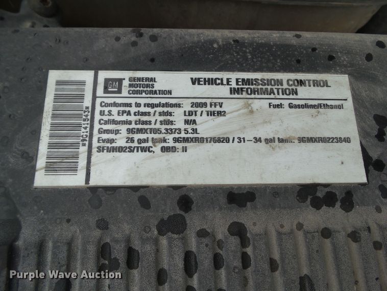 image for item EM9906 2009 Chevrolet Avalanche LTZ Crew Cab pickup truck