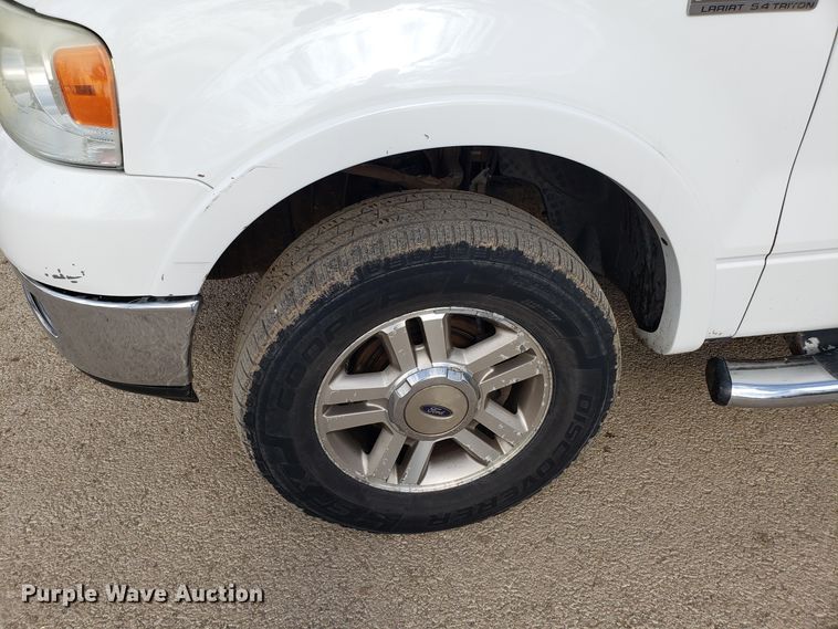 image for item EZ9052 2005 Ford F150 SuperCrew pickup truck