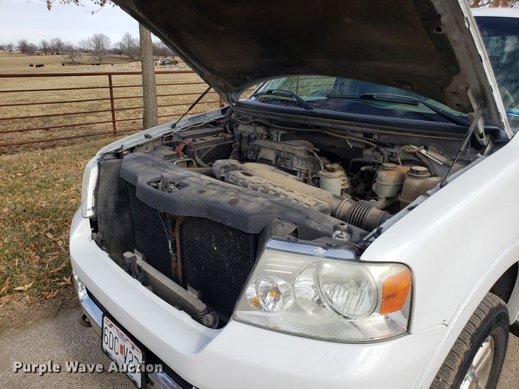 image for item EZ9052 2005 Ford F150 SuperCrew pickup truck