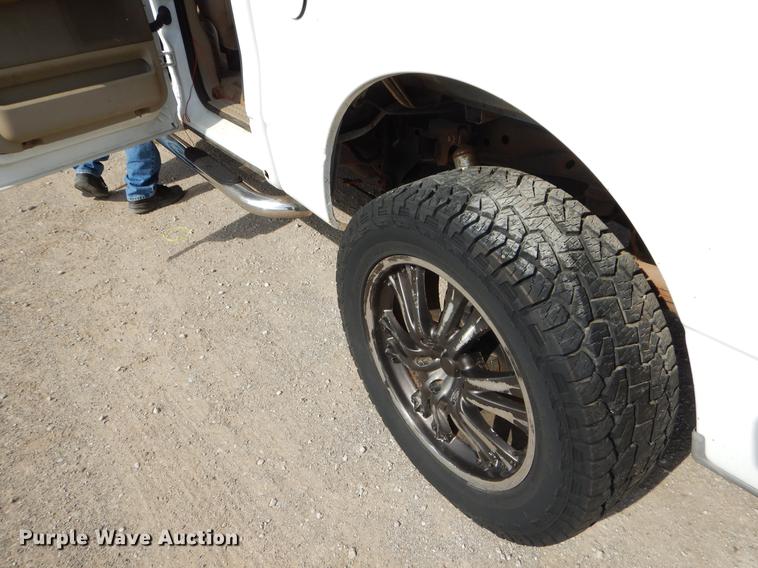 image for item EZ9868 2004 Ford F150 SuperCrew pickup truck