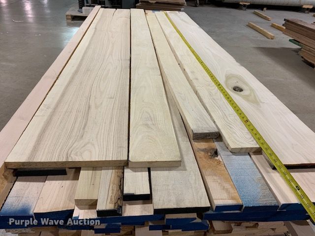 image for item FA9928 Woodworking lumber