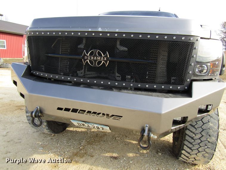 image for item FD9329 2007 Chevrolet Silverado 2500HD Crew Cab pickup truck