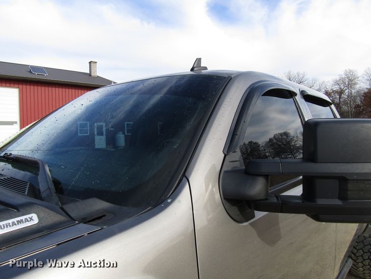 image for item FD9329 2007 Chevrolet Silverado 2500HD Crew Cab pickup truck