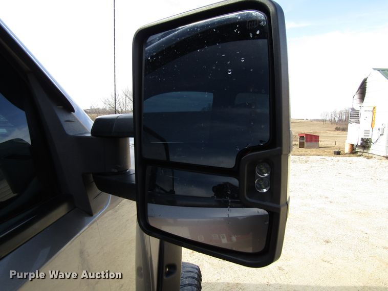 image for item FD9329 2007 Chevrolet Silverado 2500HD Crew Cab pickup truck