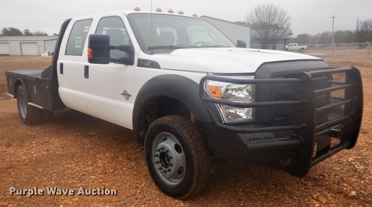 image for item FF9228 2014 Ford F450 Super Duty Crew Cab flatbed truck