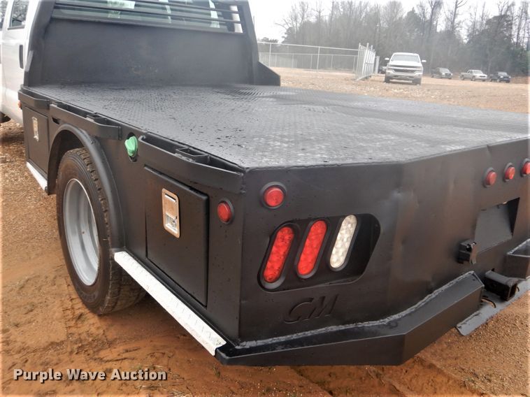 image for item FF9228 2014 Ford F450 Super Duty Crew Cab flatbed truck