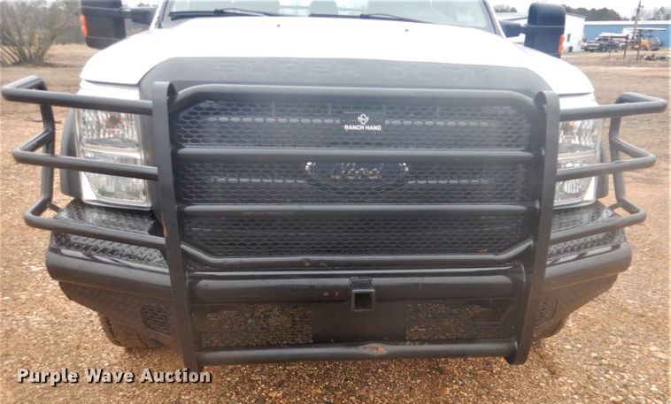 image for item FF9228 2014 Ford F450 Super Duty Crew Cab flatbed truck