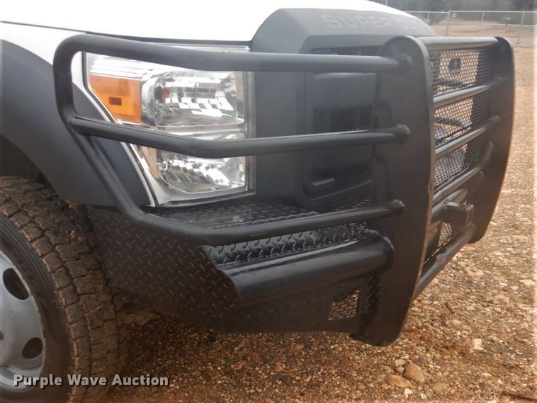 image for item FF9228 2014 Ford F450 Super Duty Crew Cab flatbed truck