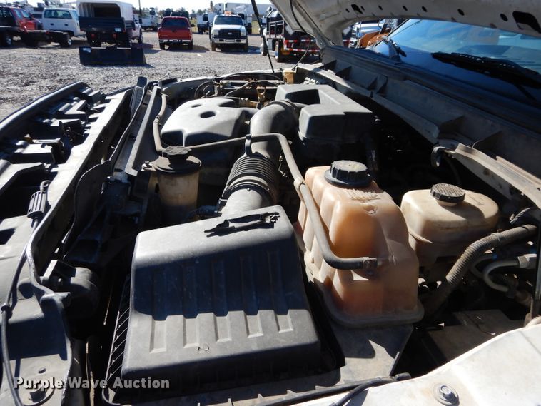 image for item FK9965 2011 Ford F350 Super Duty SuperCab pickup truck cab and chassis