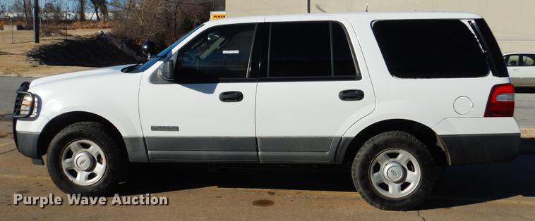 image for item FQ9696 2007 Ford Expedition SUV