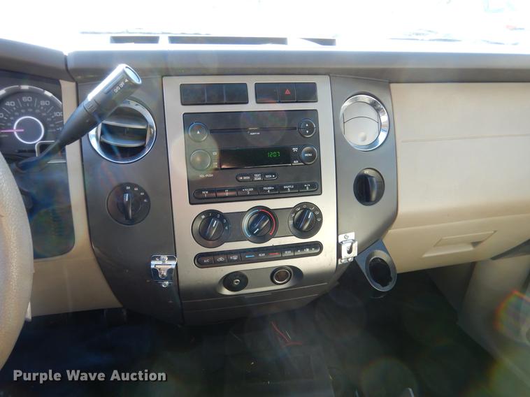 image for item FQ9696 2007 Ford Expedition SUV