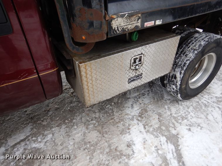 image for item FU9117 2000 Ford F350 Super Duty Crew Cab dump bed pickup truck