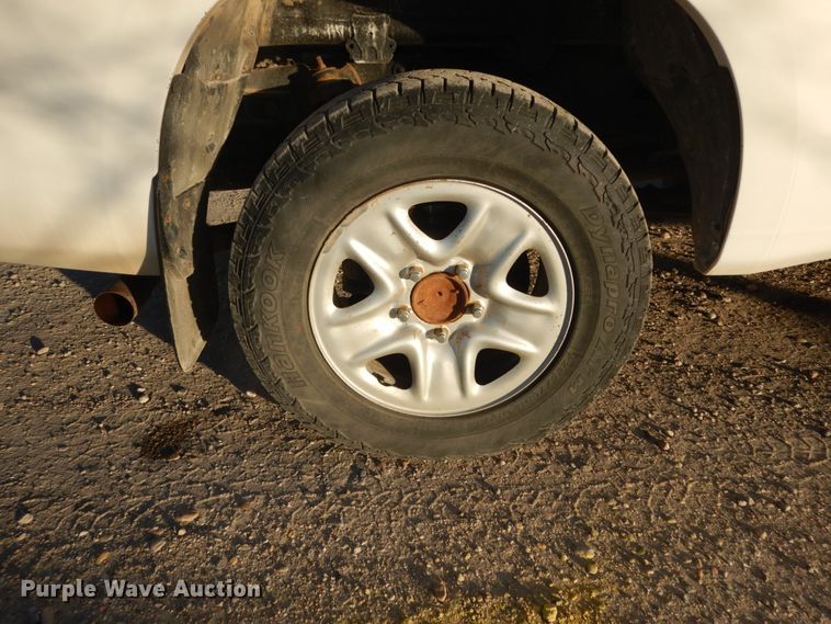 image for item FU9129 2010 Toyota Tundra Double Cab pickup truck