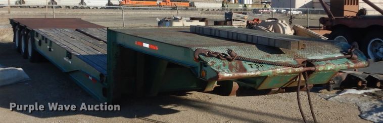 image for item FU9130 1990 shop built drop deck trailer